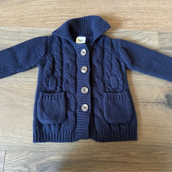 THREE girls sweaters - Picture 4 of 5